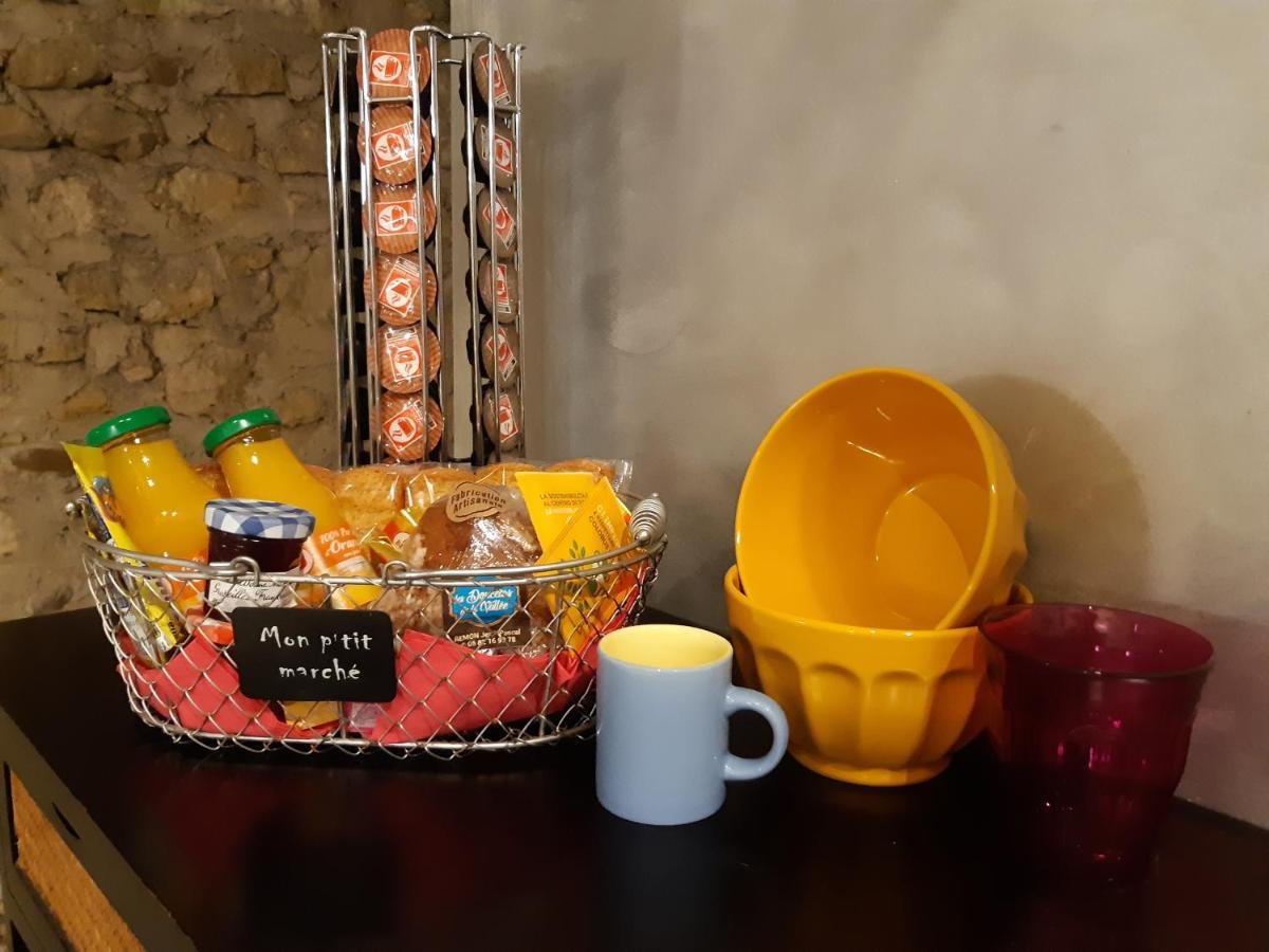 Gite, Jacuzzi & Vin Au Grenier De Madiran Екстер'єр фото